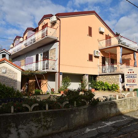 Apartments Mira スタリグラード エクステリア 写真