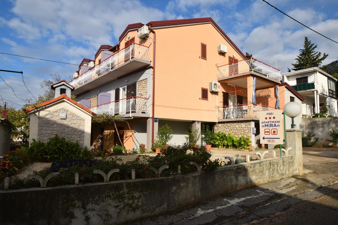 Apartments Mira スタリグラード エクステリア 写真
