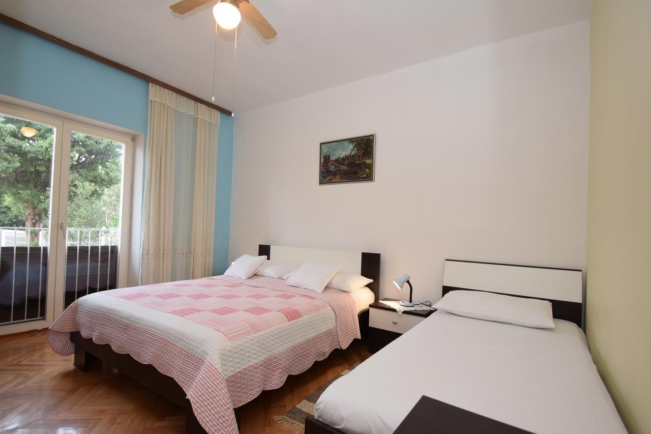 Apartments Mira スタリグラード 部屋 写真