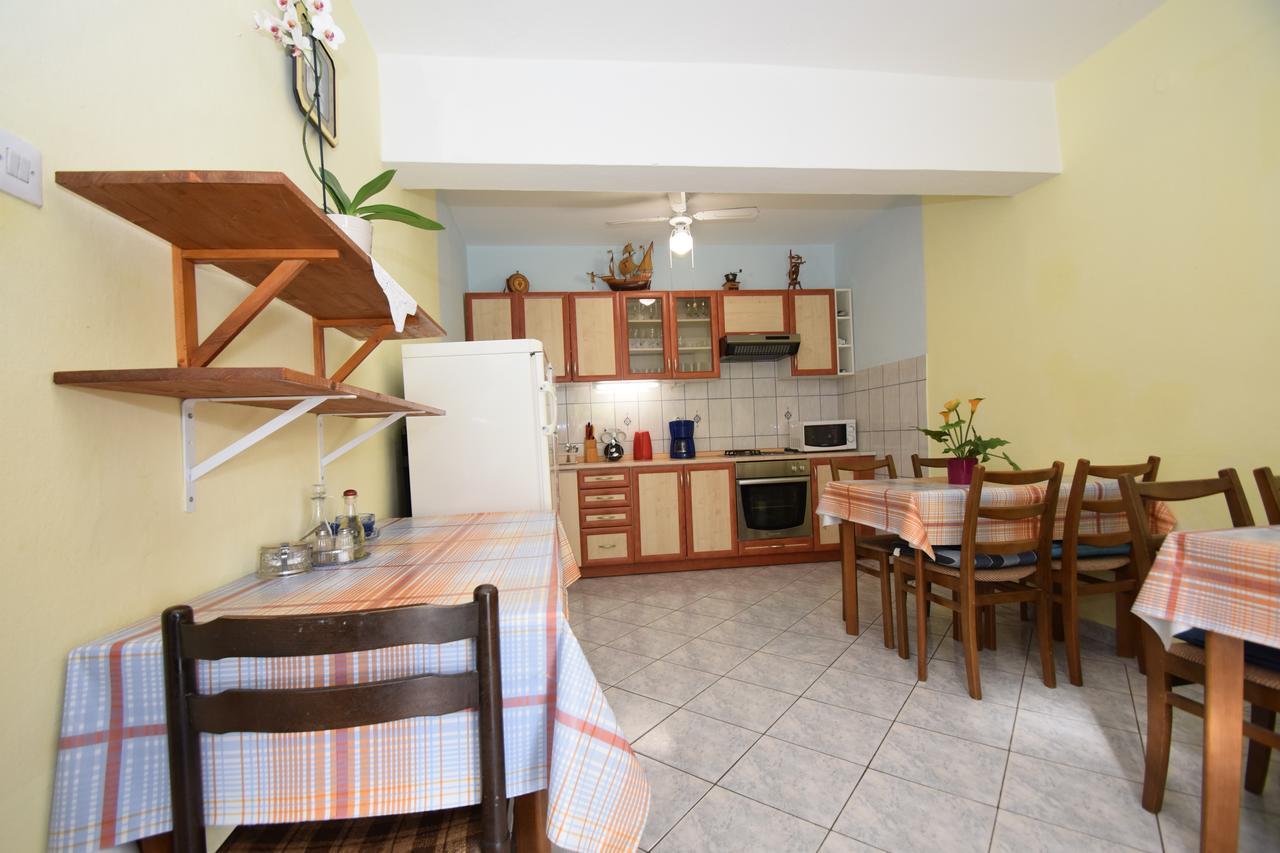 Apartments Mira スタリグラード エクステリア 写真