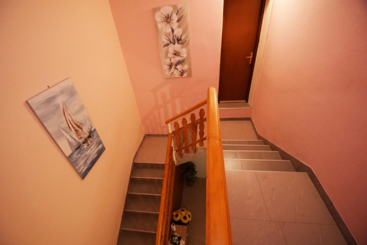 Apartments Mira スタリグラード エクステリア 写真