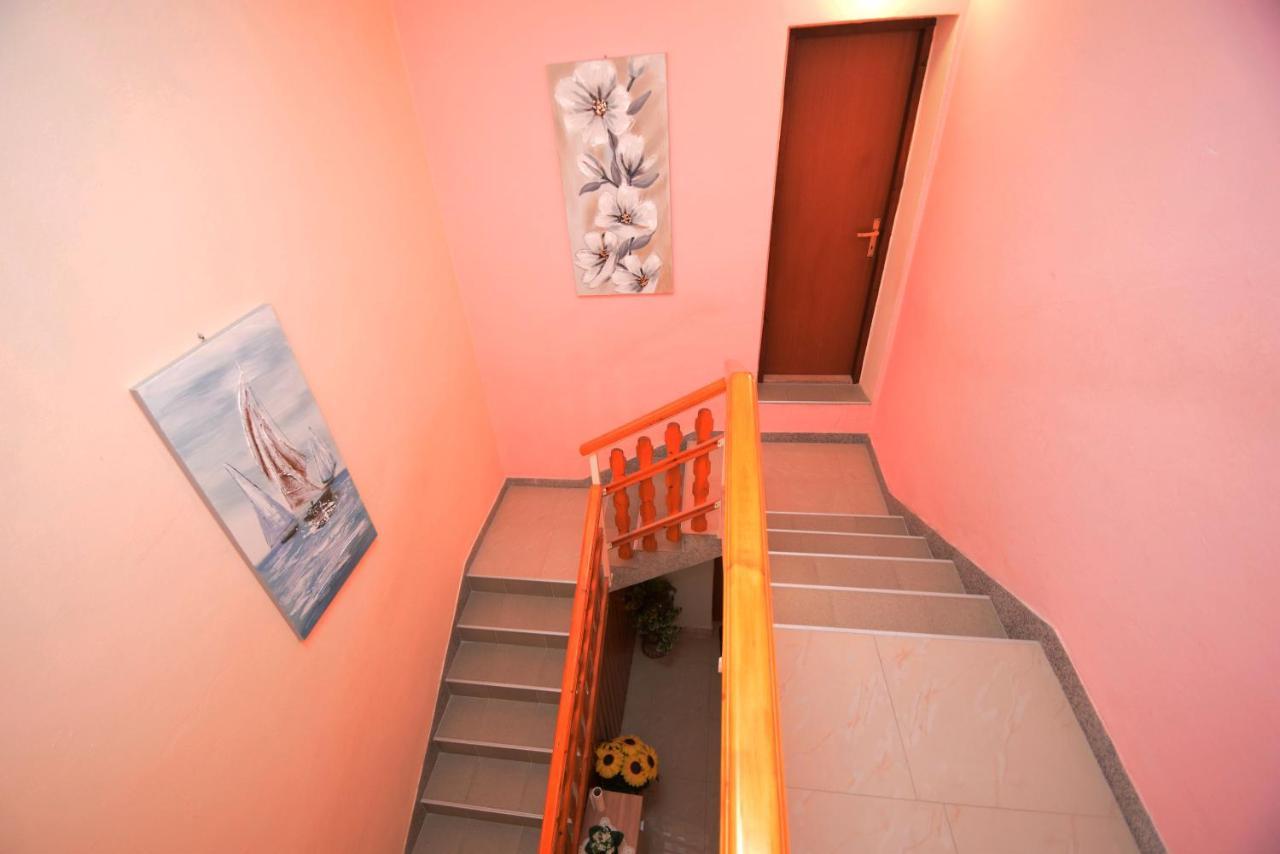Apartments Mira スタリグラード エクステリア 写真